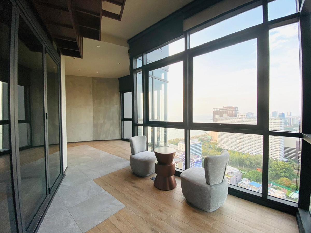 Edge Central Pattaya Vip Condo Eksteriør bilde