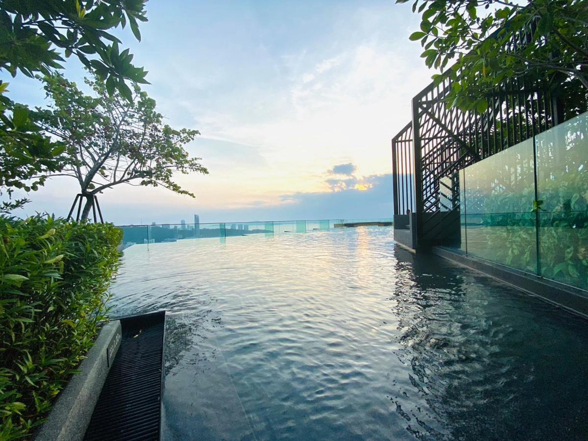 Edge Central Pattaya Vip Condo Eksteriør bilde