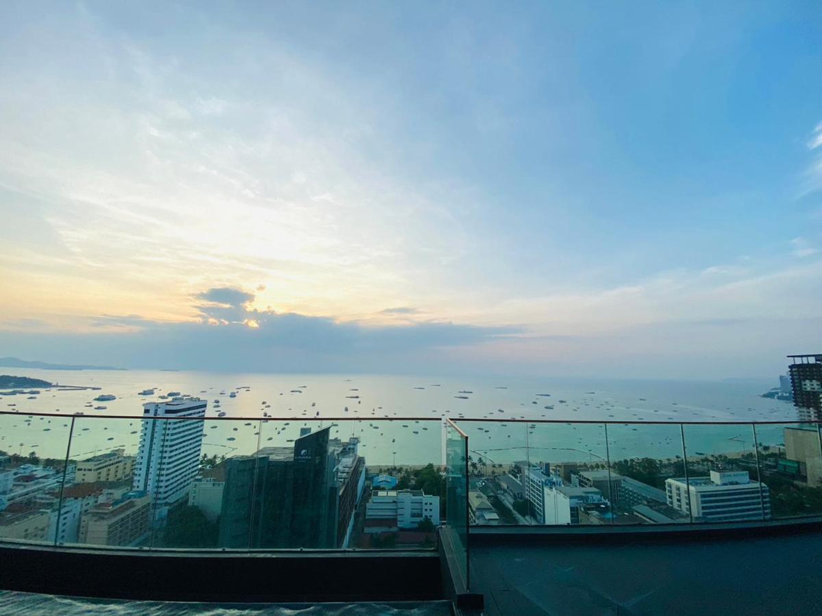 Edge Central Pattaya Vip Condo Eksteriør bilde